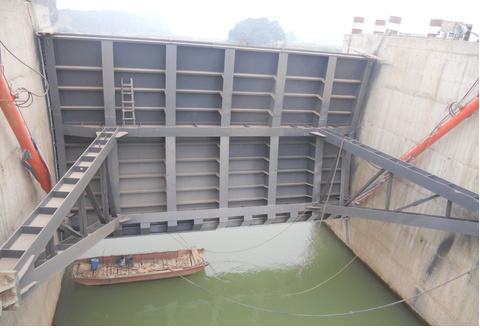 title 水性環(huán)氧云鐵中間漆